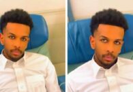 شاهد رجل يوثق مصادفته للبليهي في الطائرة