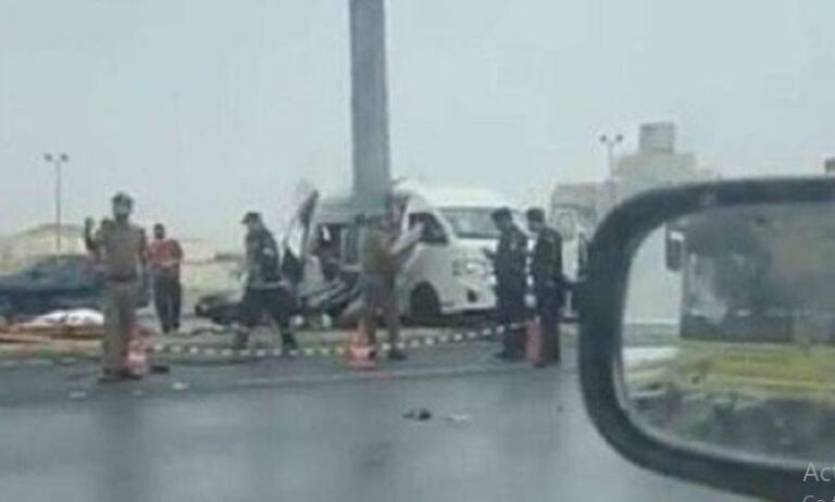 صور.. حادث مؤسف يصيب باص طالبات جامعة أم القرى في مكة