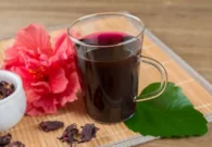 الكشف عن فائدة مذهلة لتناول الكركديه على معدة فارغة