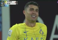 شاهد رونالدو ينهار بالبكاء بعد احتساب ركلة جزاء في الدقائق الأضافية الأخيرة في مباراة النصر والعين