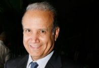 الراشد يكتب: سباق الدبلوماسيين العرب وعسكر إسرائيل