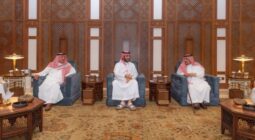 بالصور: ولي العهد يستقبل أصحاب السمو أمراء المناطق في جدة