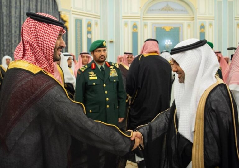 بالفيديو والصور: ولي العهد يستقبل المهنئين بشهر ‎رمضان في قصر اليمامة بالرياض  
