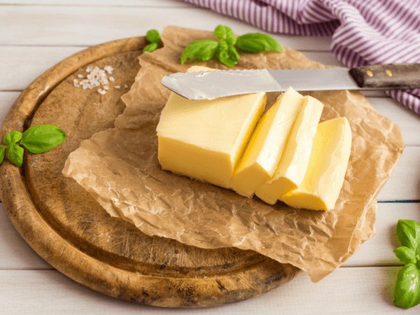 أخصائية تكشف ماذا يحدث لجسمك عند الإكثار من تناول الزبدة