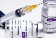 شركة أسترازينيكا تعترف بآثار جانبية نادرة للقاح كورونا وتواجه دعوى قضائية جماعية