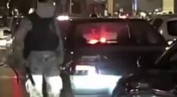 فيديو يوثق اعتداء رجال الأمن الإيراني على النساء لإجبارهن على ارتداء الحجاب