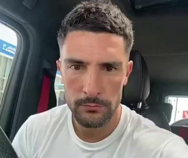 لاعب القادسية الإسباني ألفارو غونزاليس يعثر على محفظته الضائعة بعد 8 أشهر في المملكة