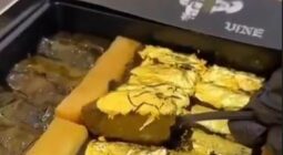 مطعم كويتي يقدم ورق عنب مطلي بالذهب بسعر صادم -فيديو