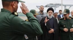 تقارير مقلقة عن حادث طائرة الرئيس الإيراني.. وتعزيزات الإنقاذ في الطريق
