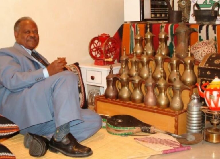 رحيل طبيب الأطفال السوداني الشهير الدكتور أمين العاقب بعد مسيرة حافلة.. والسعوديين ينعونه