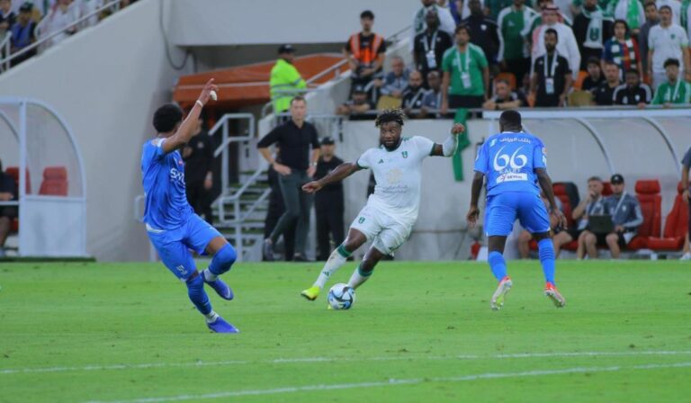 فيديو.. الهلال يحقق فوزًا مثيرًا على الأهلي ويقترب من حسم لقب دوري روشن للمحترفين