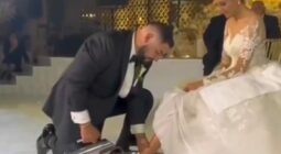 شاهد عريس يغسل أقدام عروسته في ليلة زفافهما