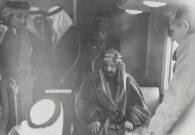 شاهد صور نادرة للملك عبد العزيز قبل 73 عاما.. تعرف على مناسبتها وتاريخ التقاطها