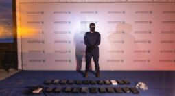بالفيديو والصور: إحباط تهريب أكثر من 27 كيلو من مادة الكوكايين عُثر عليها في إرسالية بطاطس في ميناء جدة