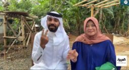 بالفيديو: أول ظهور لـ الشاب السعودي رياض والخالة ميري بعد أن زفها إلى عريسها في إندونيسيا