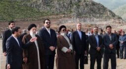 قبل مصرعهم في تحطم الطائرة الرئاسية الإيرانية.. شاهد آخر صورة للرئيس الإيراني ووزير الخارجية ورفاقهما