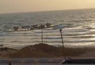 بالفيديو: غرق الرصيف الأمريكي المخصص لإيصال المساعدات لقطاع غزة