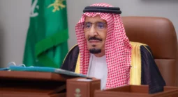 مجلس الوزراء يعقد جلسته عبر الاتصال المرئي برئاسة خادم الحرمين الشريفين