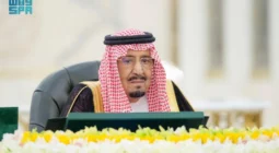 بالصور والفيديو: خادم الحرمين يرأس جلسة ⁧‫مجلس الوزراء في جدة ويتخذ عدداً من القرارات